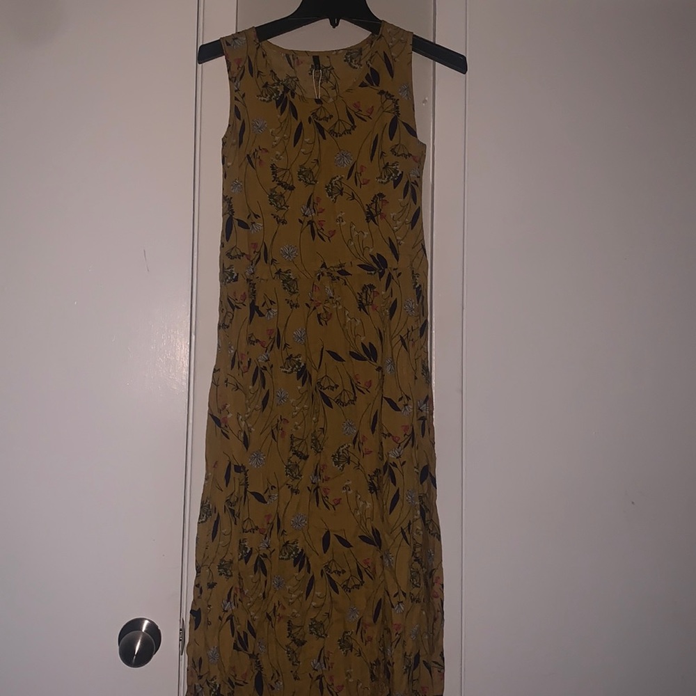 Floral picnic maxi dress